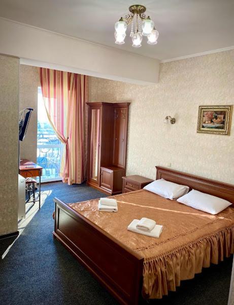 Golden Lion Hotel Boryspilʼ Dış mekan fotoğraf