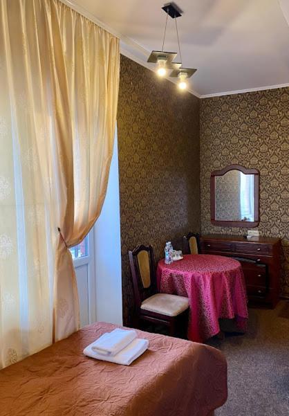 Golden Lion Hotel Boryspilʼ Dış mekan fotoğraf