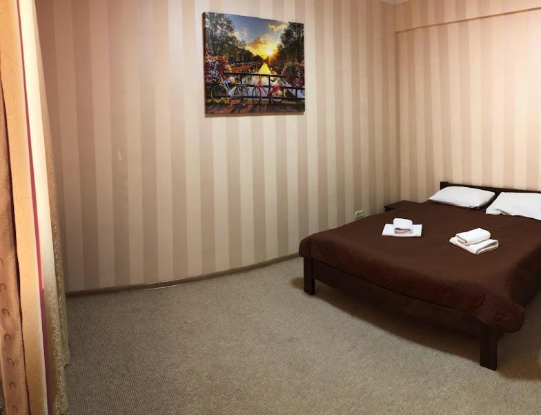 Golden Lion Hotel Boryspilʼ Dış mekan fotoğraf
